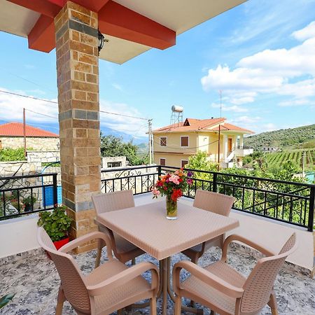 Villa Xherimeja Family Oasis Берат Екстер'єр фото